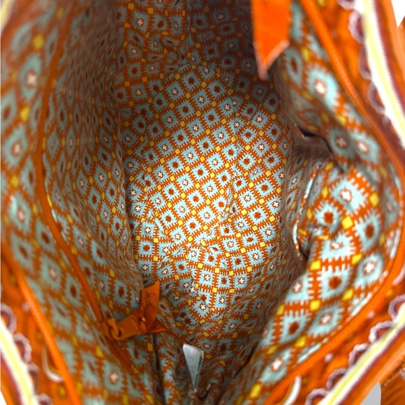 Vera Bradley Orange Boho Floral Medallion Medium Shoulder Bag - NWOT - Picture 5 of 7